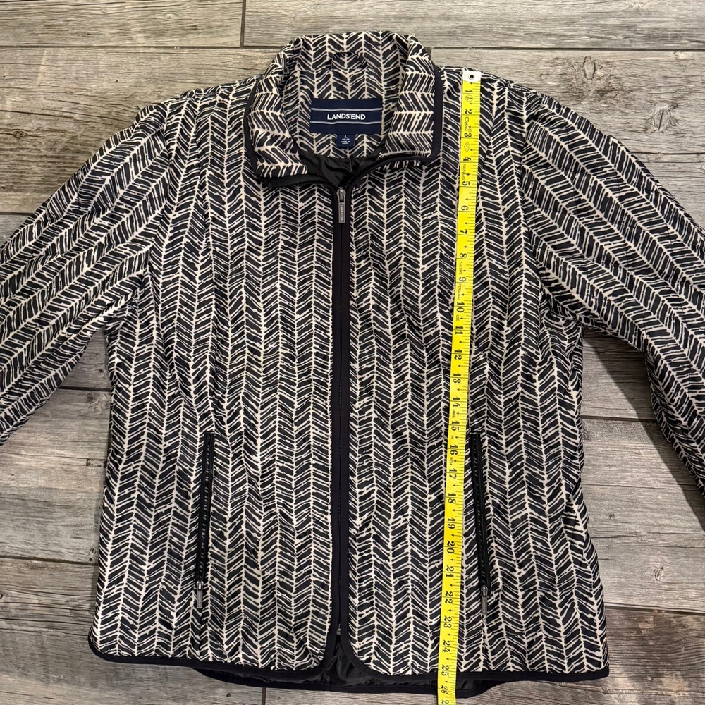 Lands' End Black and White Patterned Jacket - Picture 9 of 10